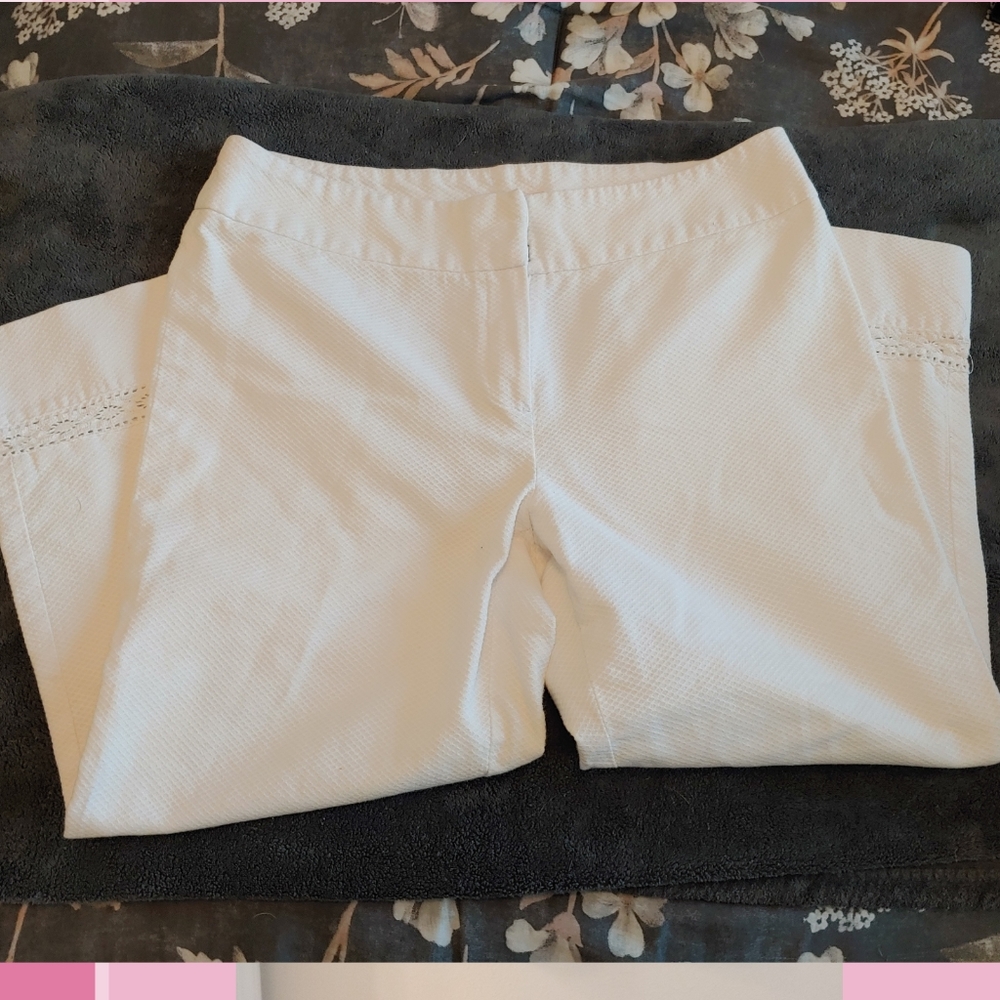 White crop pants
